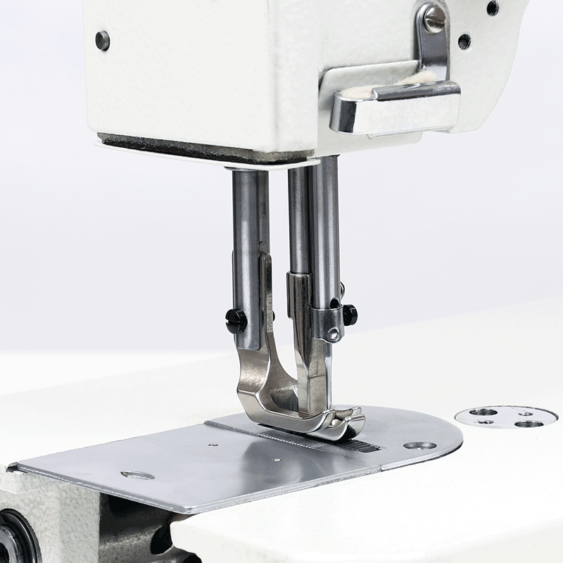 When sewing multiple layers with the KS-5618, the walking foot moves in unison with the feed dogs, moving the upper layers at the same rate as the lower layers, preventing the fabrics from misaligning