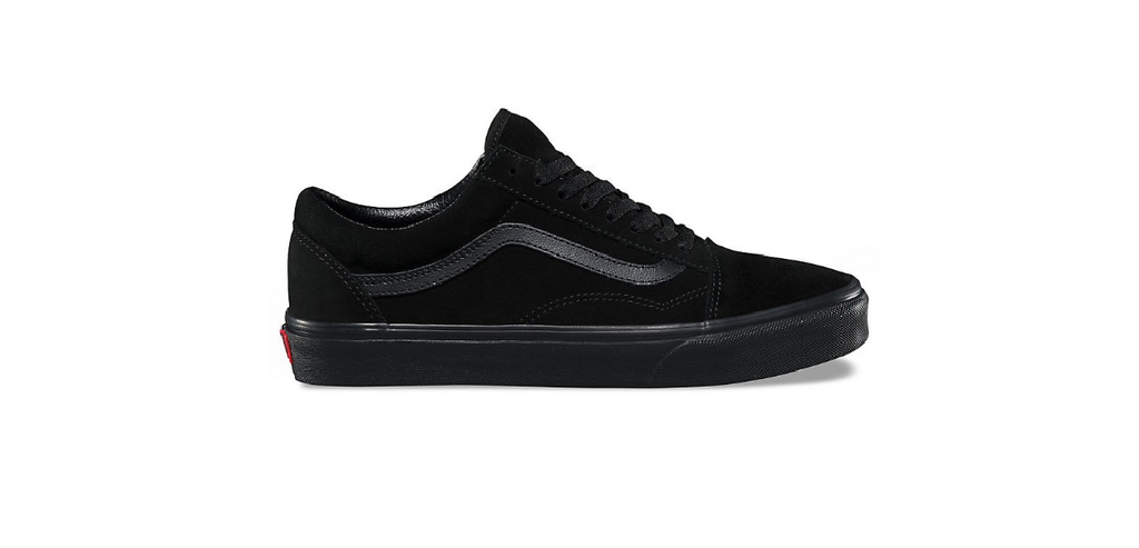 vans old skool all black on feet