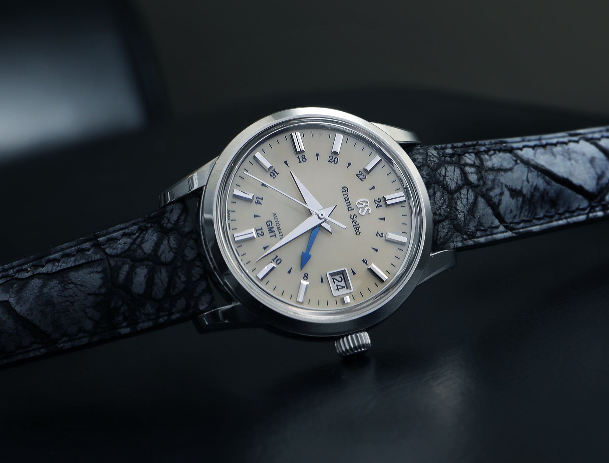 Strap Guide: Grand Seiko SBGM221 - Delugs