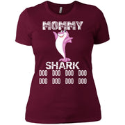 Cute Mommy Shark Doo Doo Doo Women T-Shirt