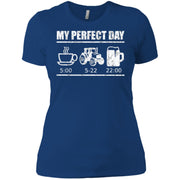Funny Farmer Perfect Day Tractor Agriculture Gift Women T-Shirt