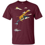 Giraffee ride shark Men T-shirt