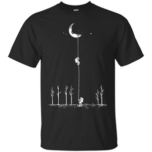 Astronauts Climbing The Moon Men T-shirt