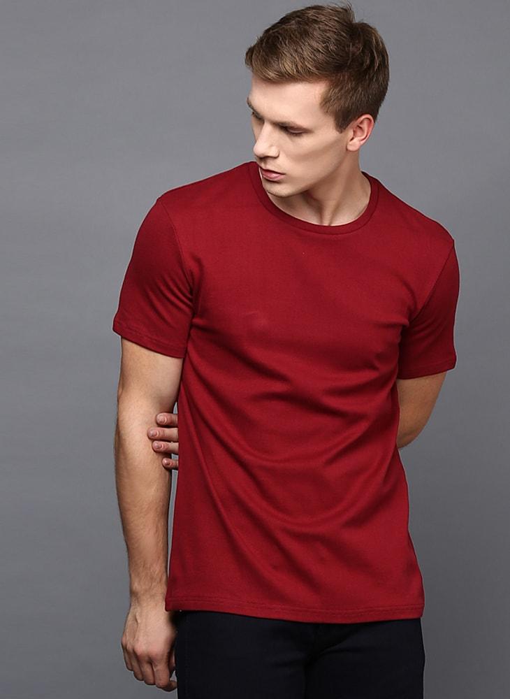 blood red t shirt