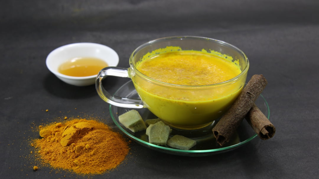 Turmeric golden milk 