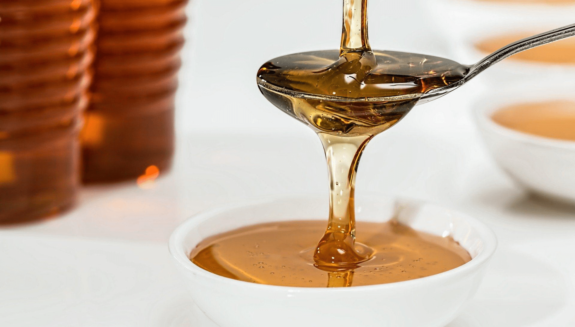 Honey is good for pollen allergies