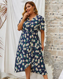 Fashion Little Daisy Print V-neck Short Sleeve Dress XL-4XL