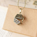 Retro Style Hollow Out Pendant Necklace