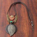 New Vintage Fashion Leaf Pendant Necklace