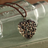 Beautiful Retro Hollow Out Heart Pendant Necklace