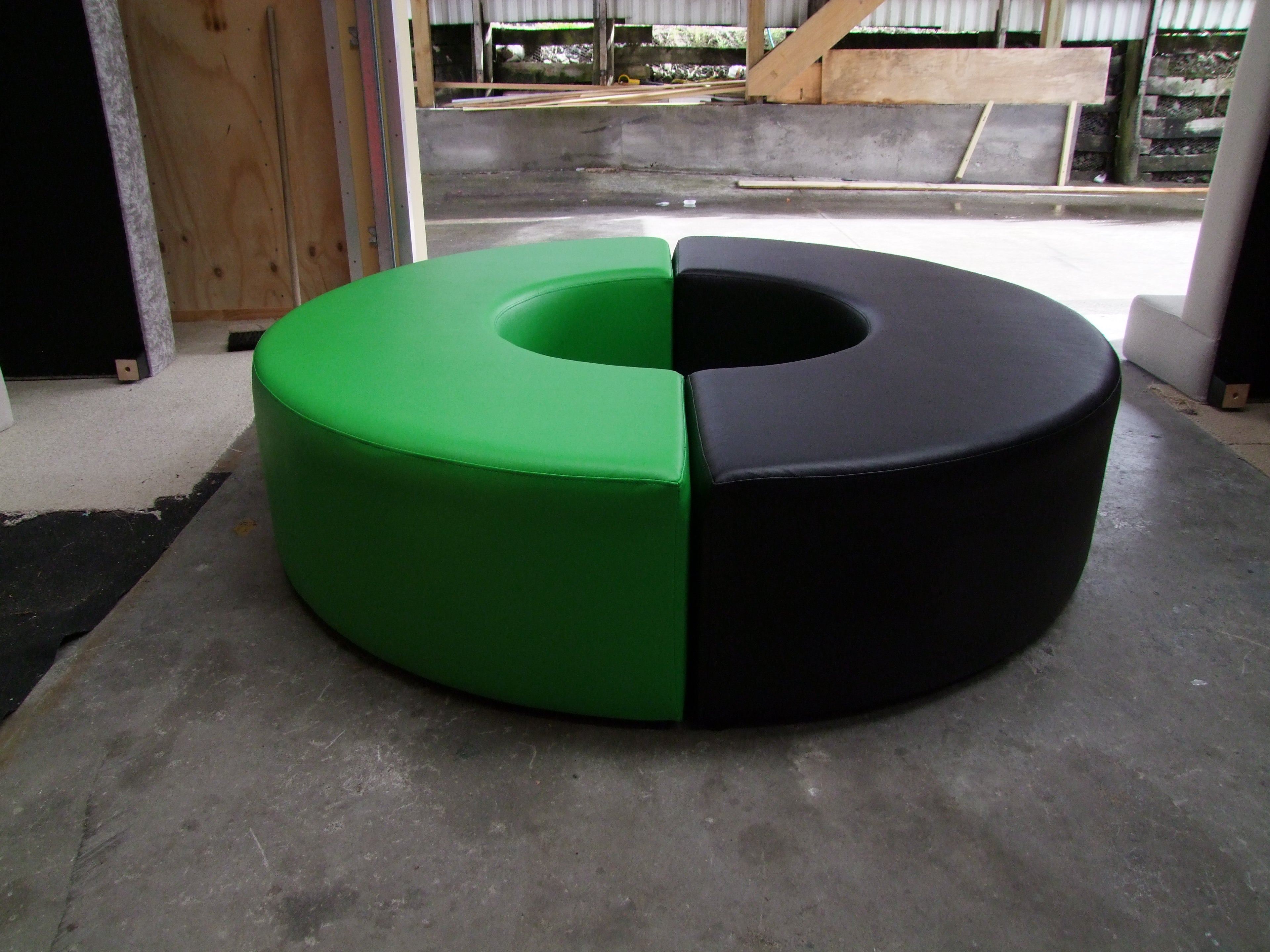 curved ottoman seating