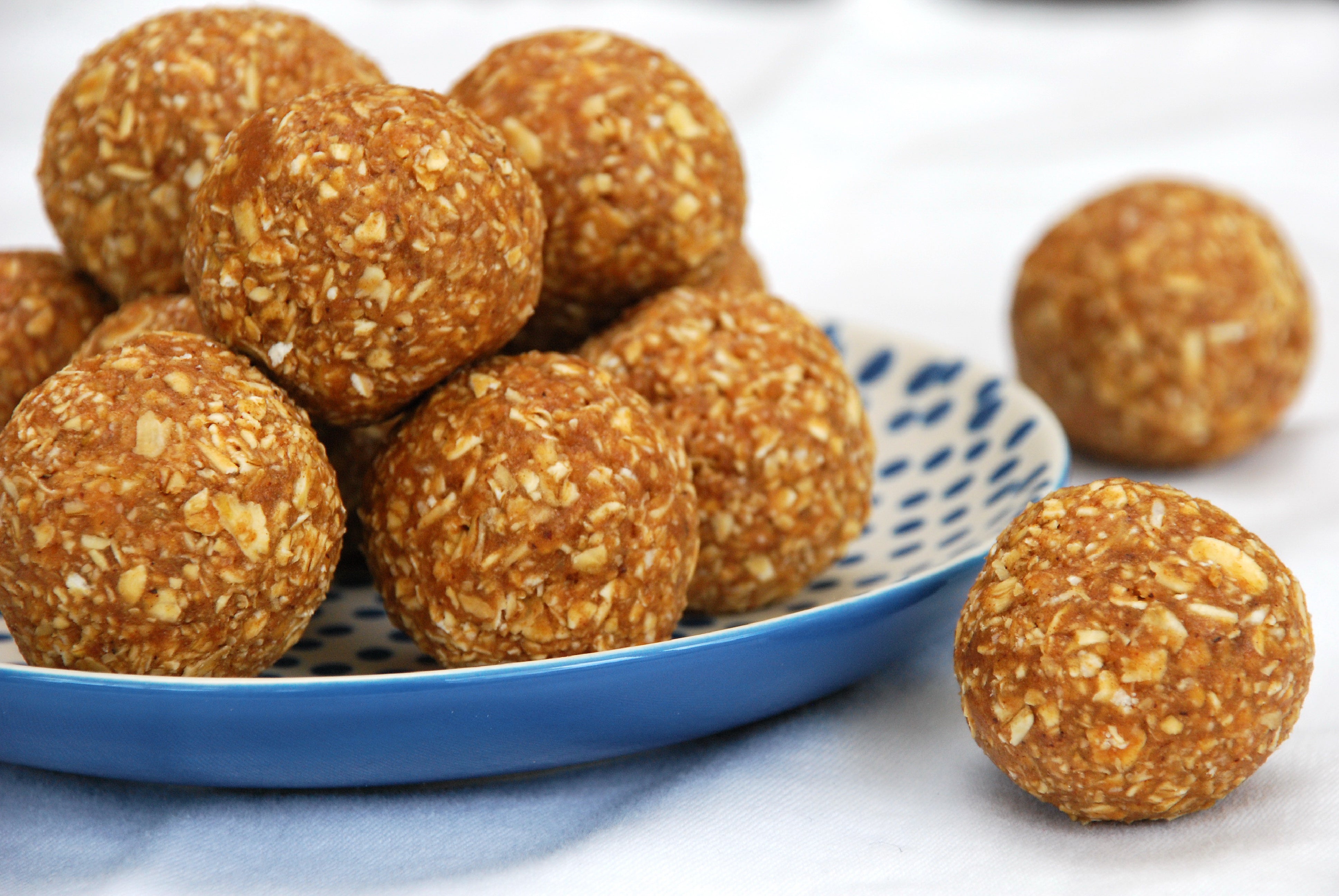 Apple Pie Protein Balls