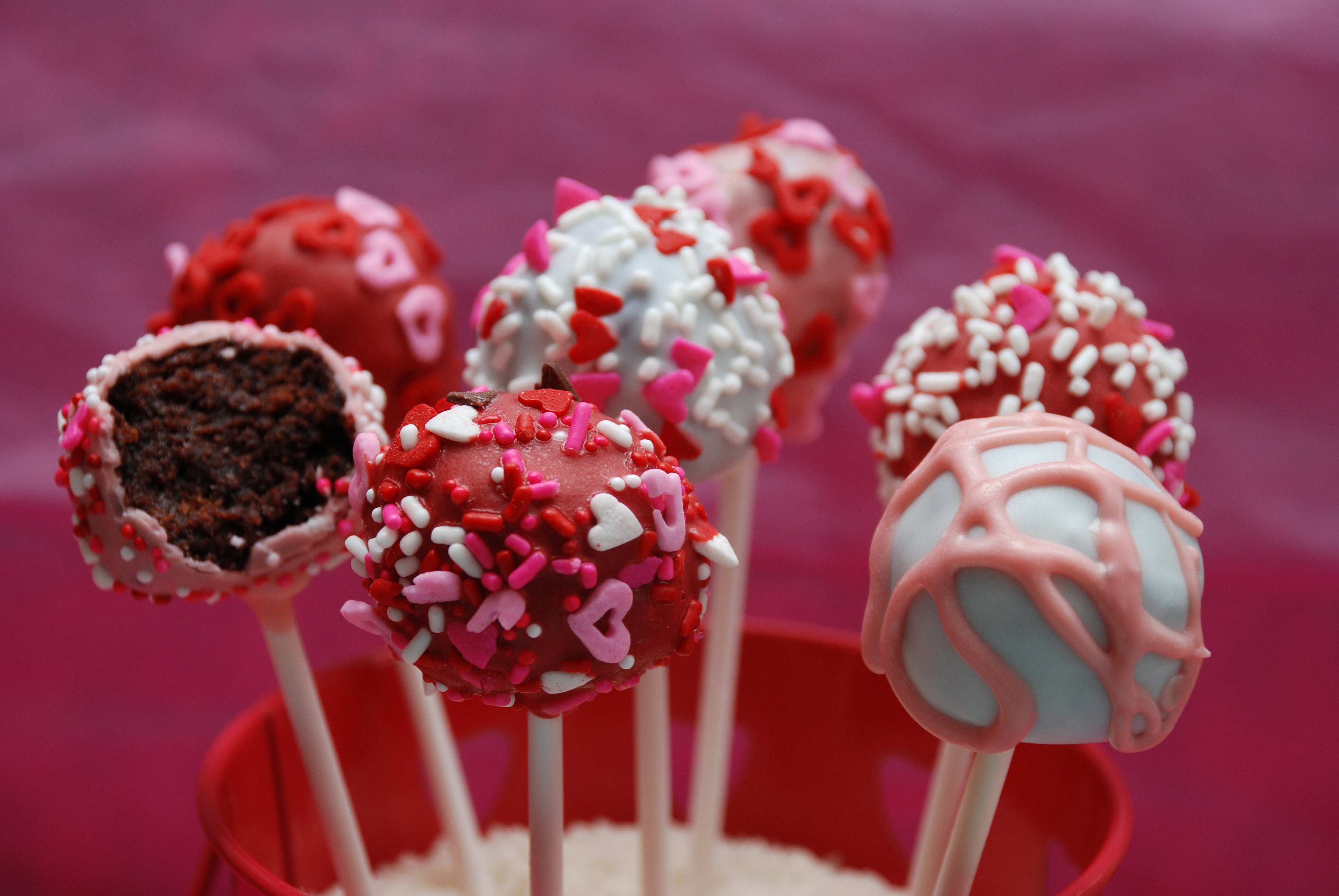 Valentine Chocolate Cake Pops