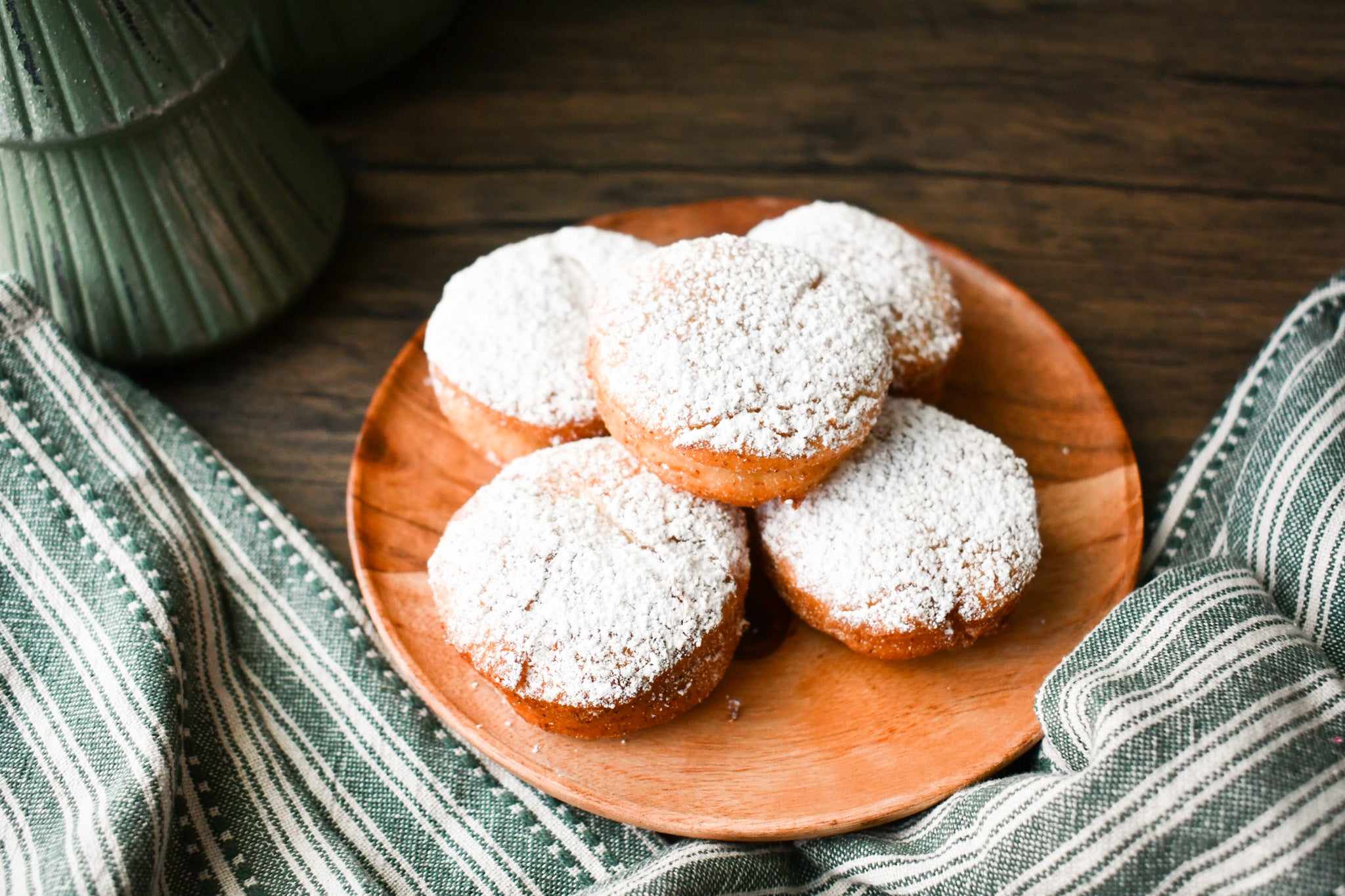 Sufyganiot Jelly Doughnuts