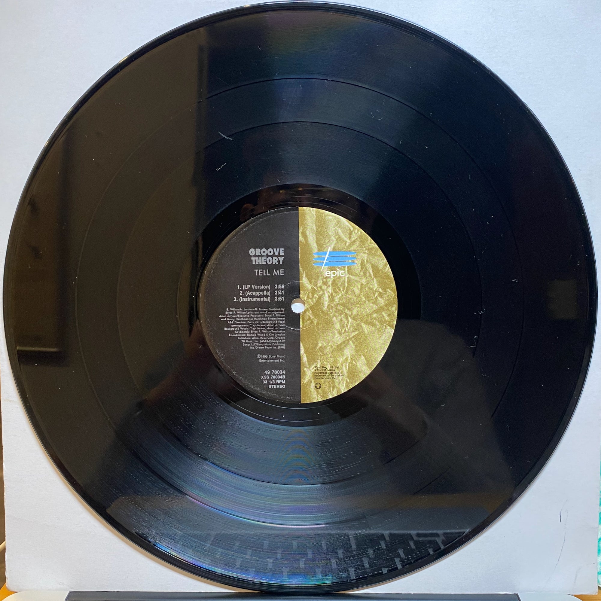 Groove Theory / Tell Me | VINYL7 RECORDS