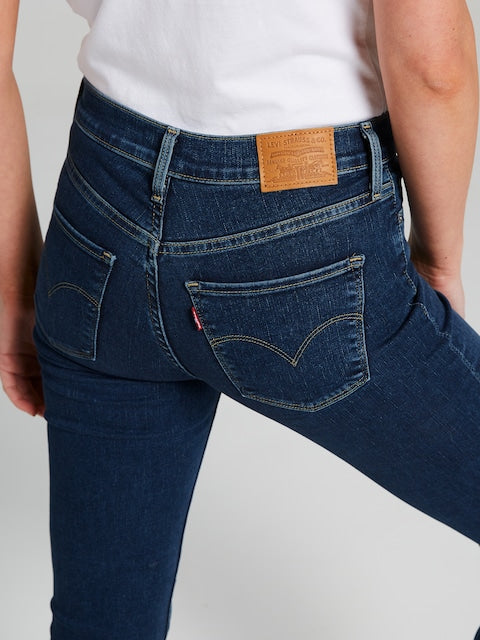 Levi's 314 Shaping Straight – Cooneys Clothing & Footwear