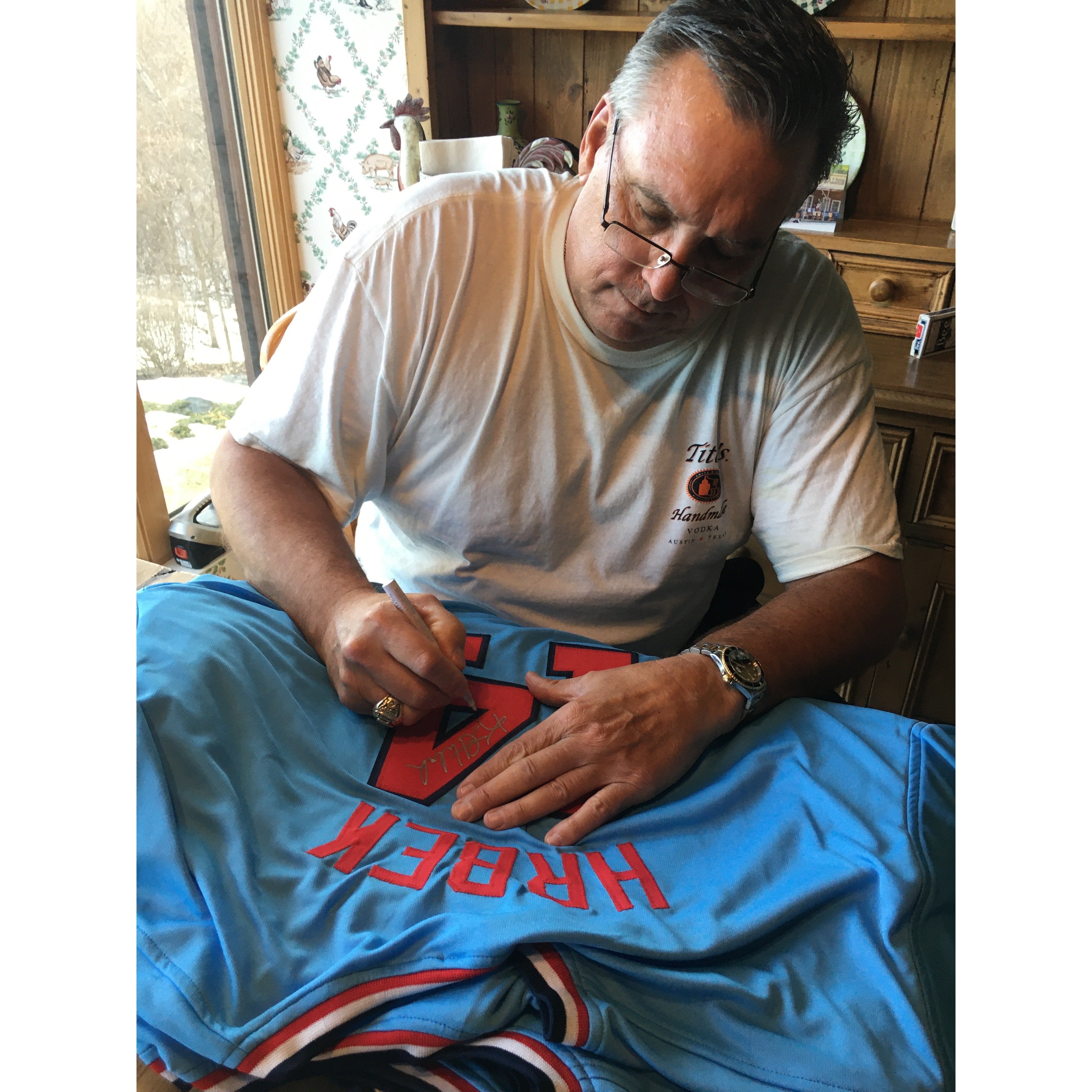 Kent Hrbek Signed Custom Light Blue Jersey — Universal Sports Auctions