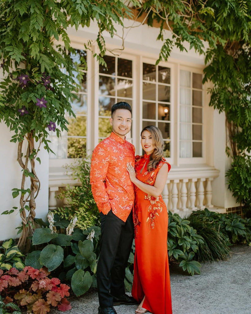 Groom and bride wearing modern traditional Chinese wedding dress and jacket