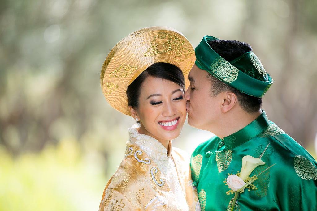 10 Vietnamese Wedding Traditions and Customs – East Meets Dress