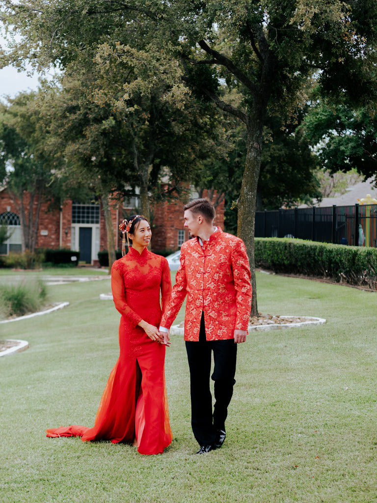 Modern Wedding Cheongsam with Long Lace Sleeve