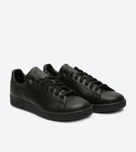 adidas stan smith full black