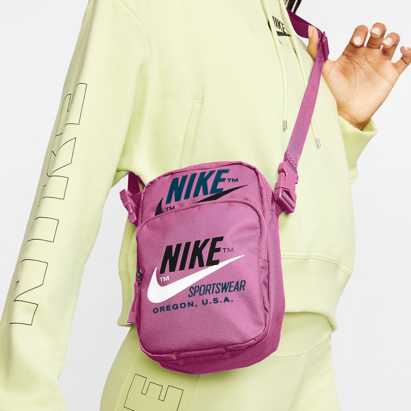 nike sling bag pink