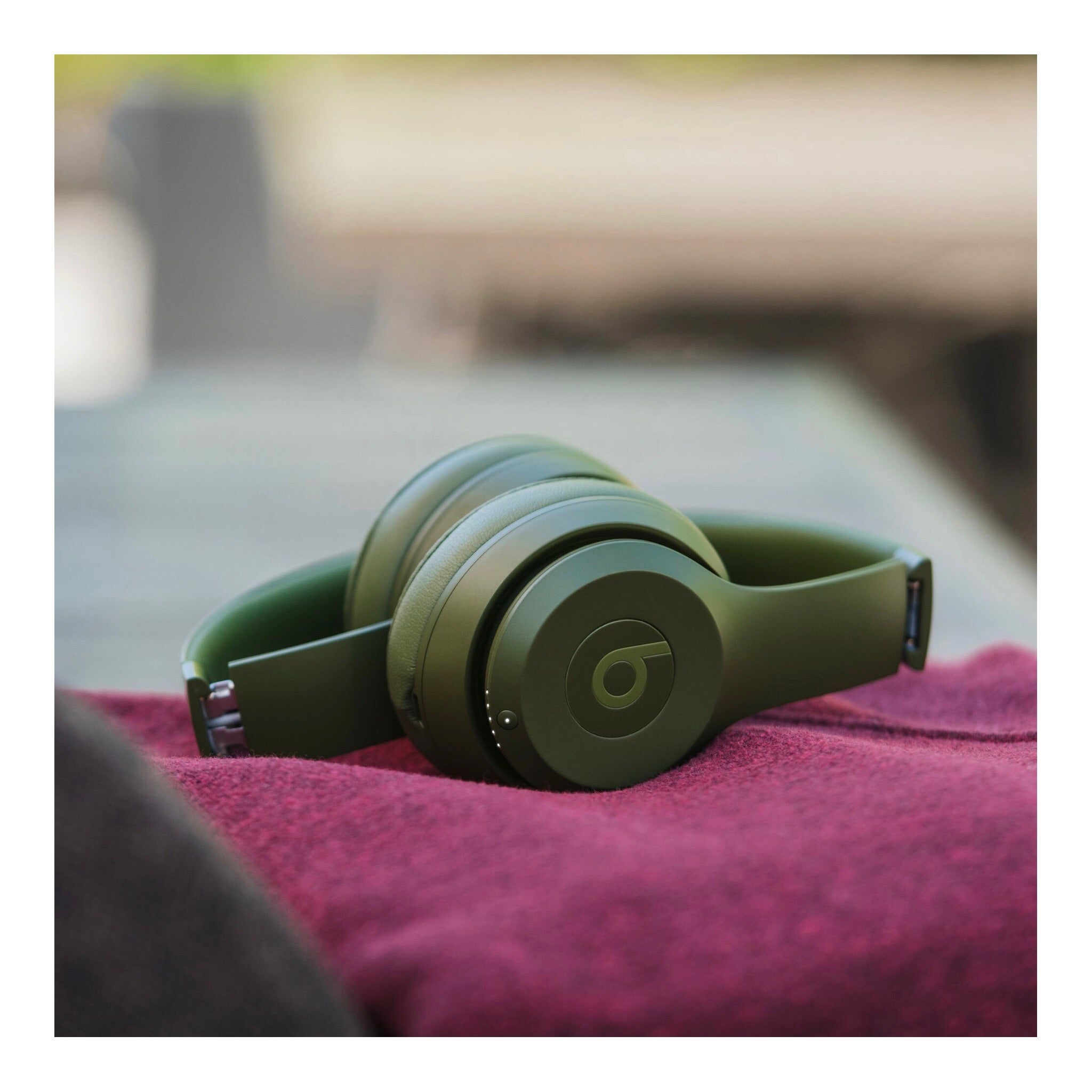 turf green wireless beats