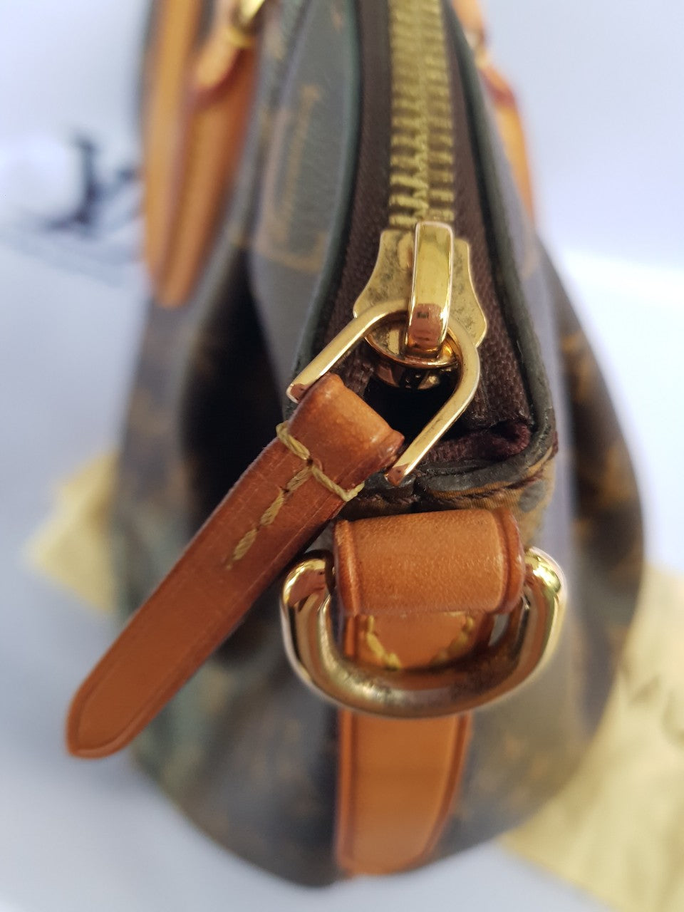 Louis Vuitton Speedy Doctor 25 Noir Handbag Auction