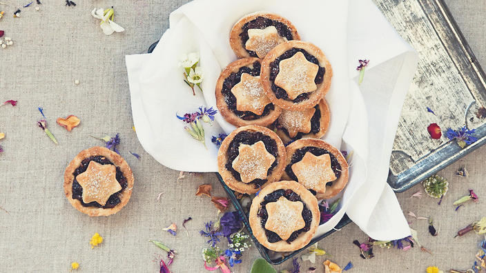 Made with plenty of native ingredients, these Christmas mince pies are a  welcome surprise on the European classic