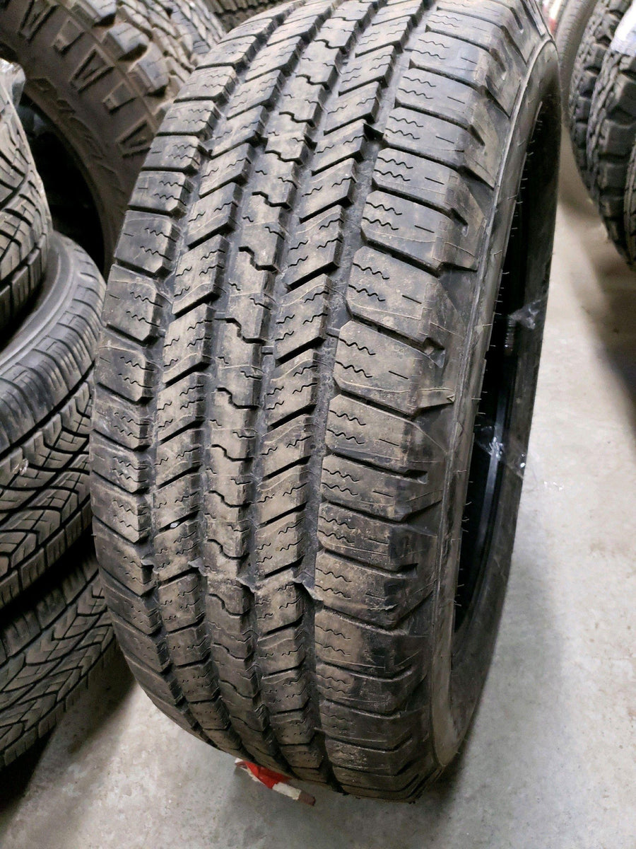 4 x P275/55R20 111S Goodyear Wrangler SR-A – PneusGLC-Fungo