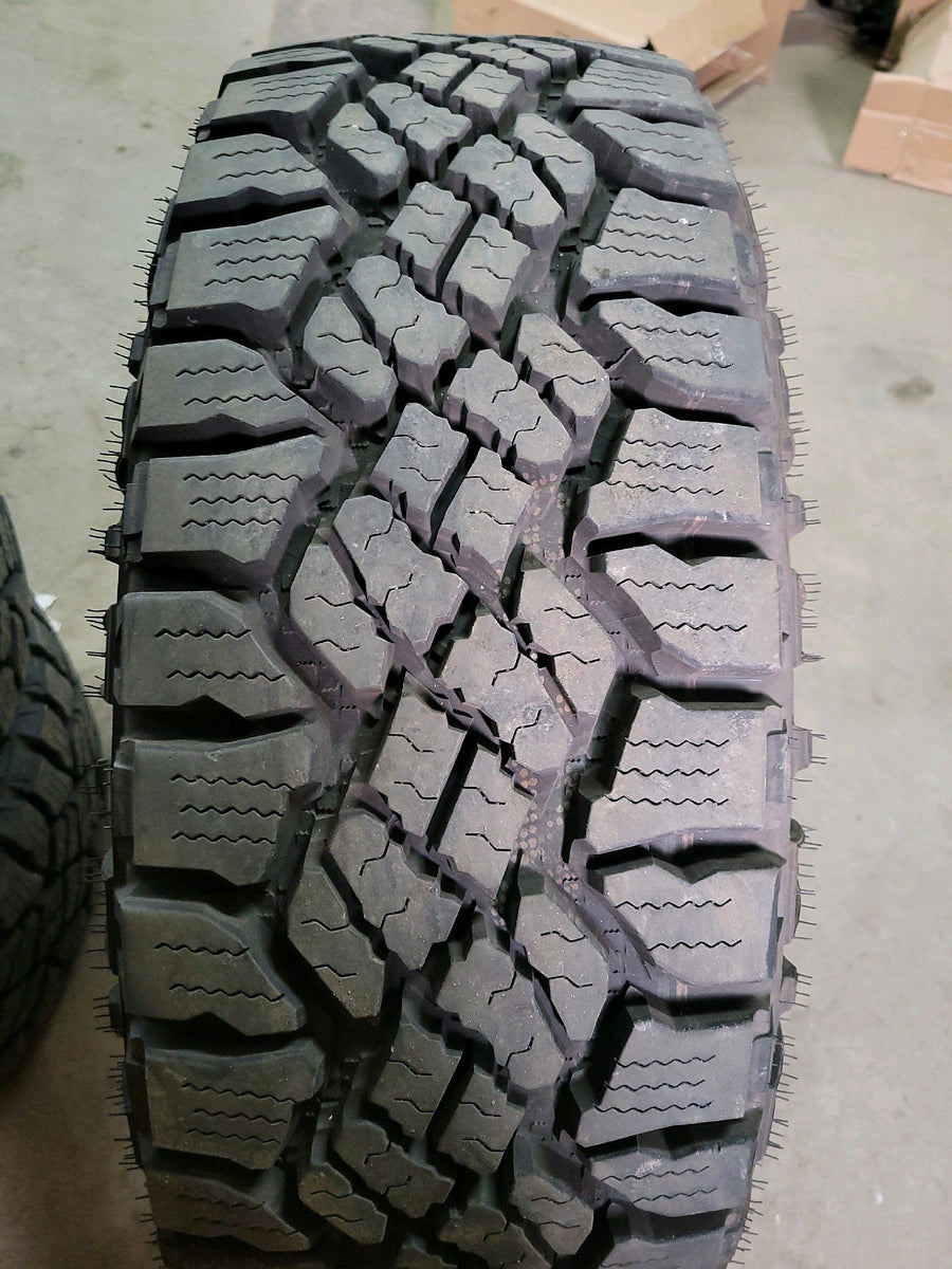 4 x LT275/65R18 113/110Q Goodyear Wrangler Duratrac – PneusGLC-Fungo