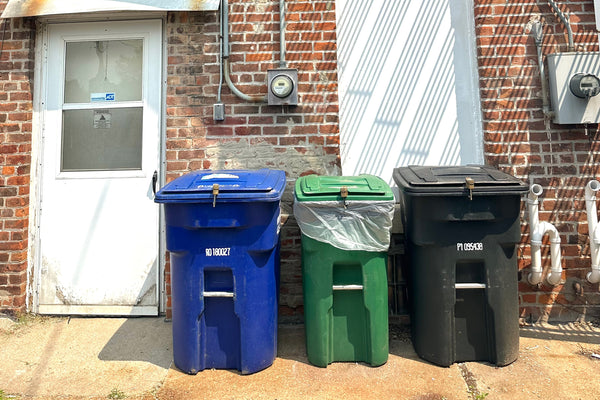 ARTIFACT recycling / compost / waste containers