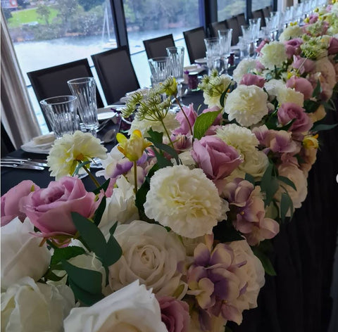 Bridal table flowers
