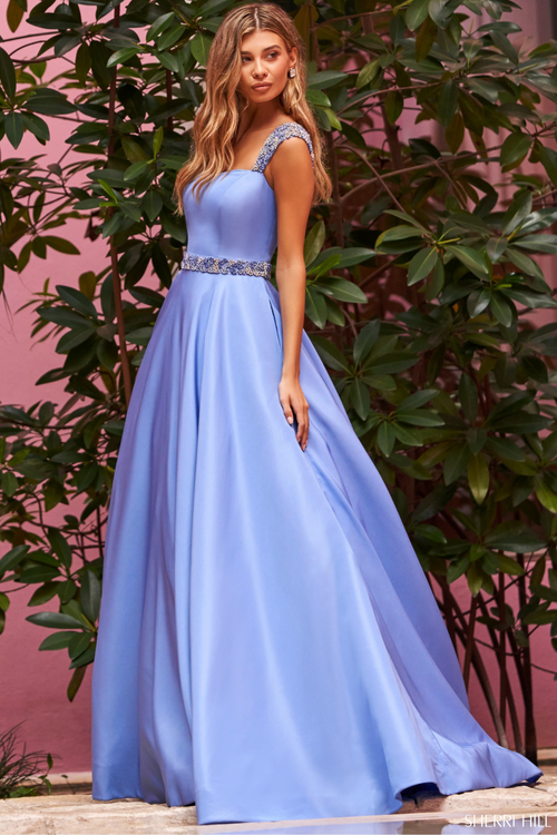 Prom – Ypsilon Dresses