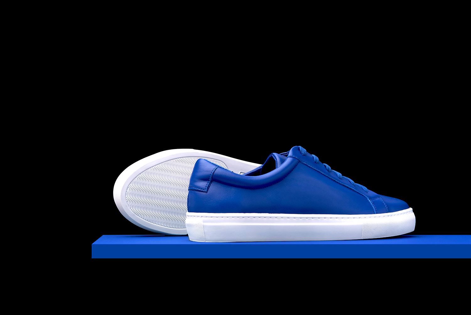 Mens Blue Leather Sneakers – Bold Society