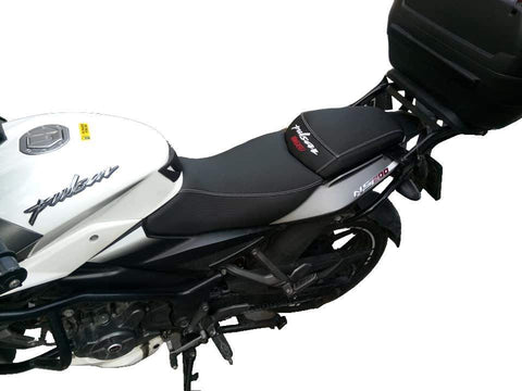 pulsar 200 ns seat cover price