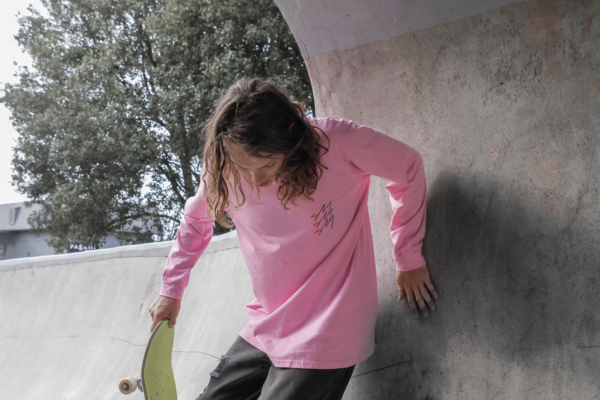 Vintage Pink skate shirt