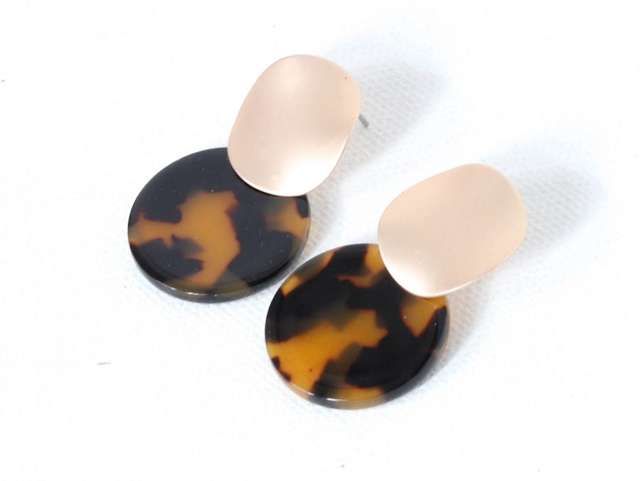 Big Metal London Blisse Two Tone Earring in Tortoise