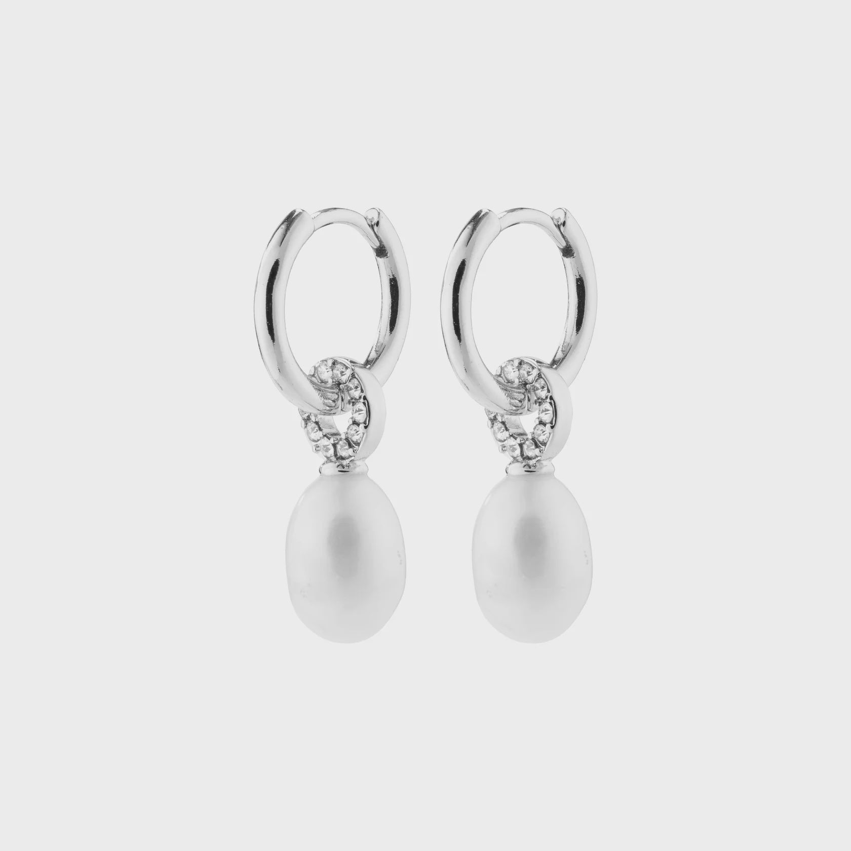 Baker Freshwater Pearl Earring in Gold or Silver