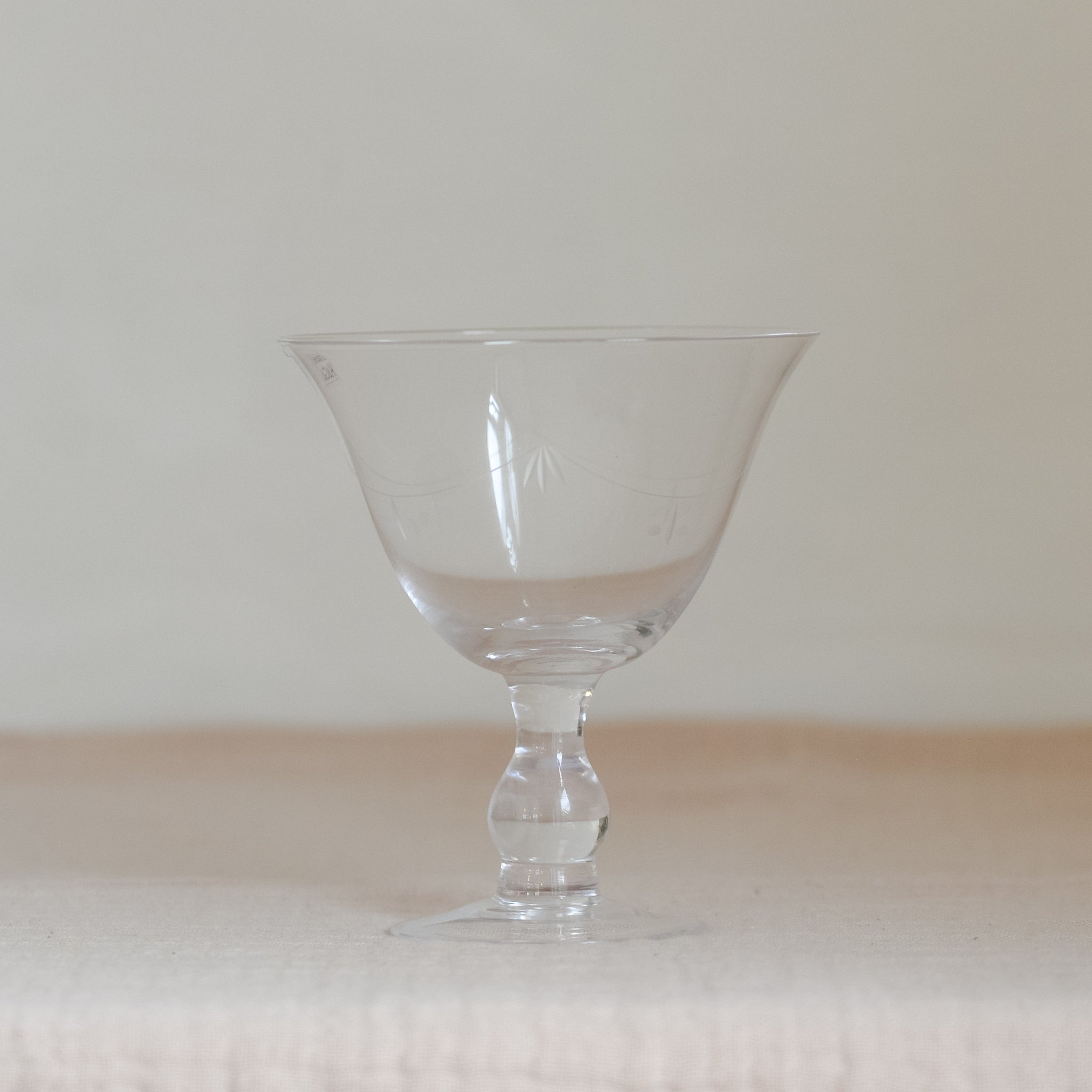 Kestrin Dessert Glass