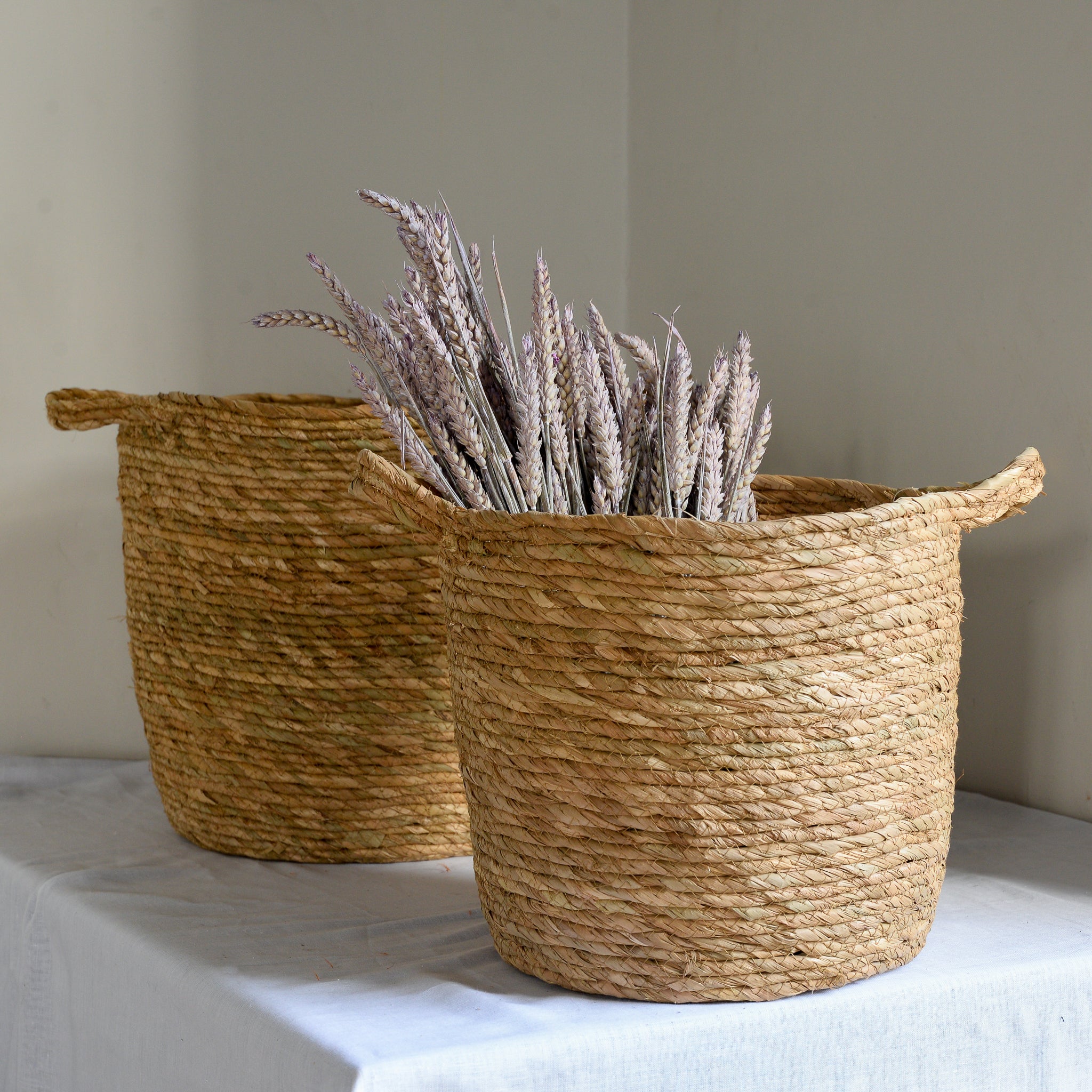 Natural jute basket