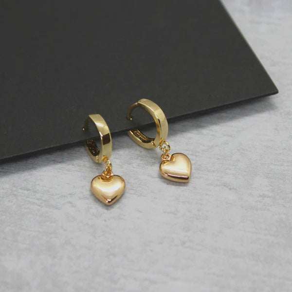 Mara Heart Huggie Hoops in Gold