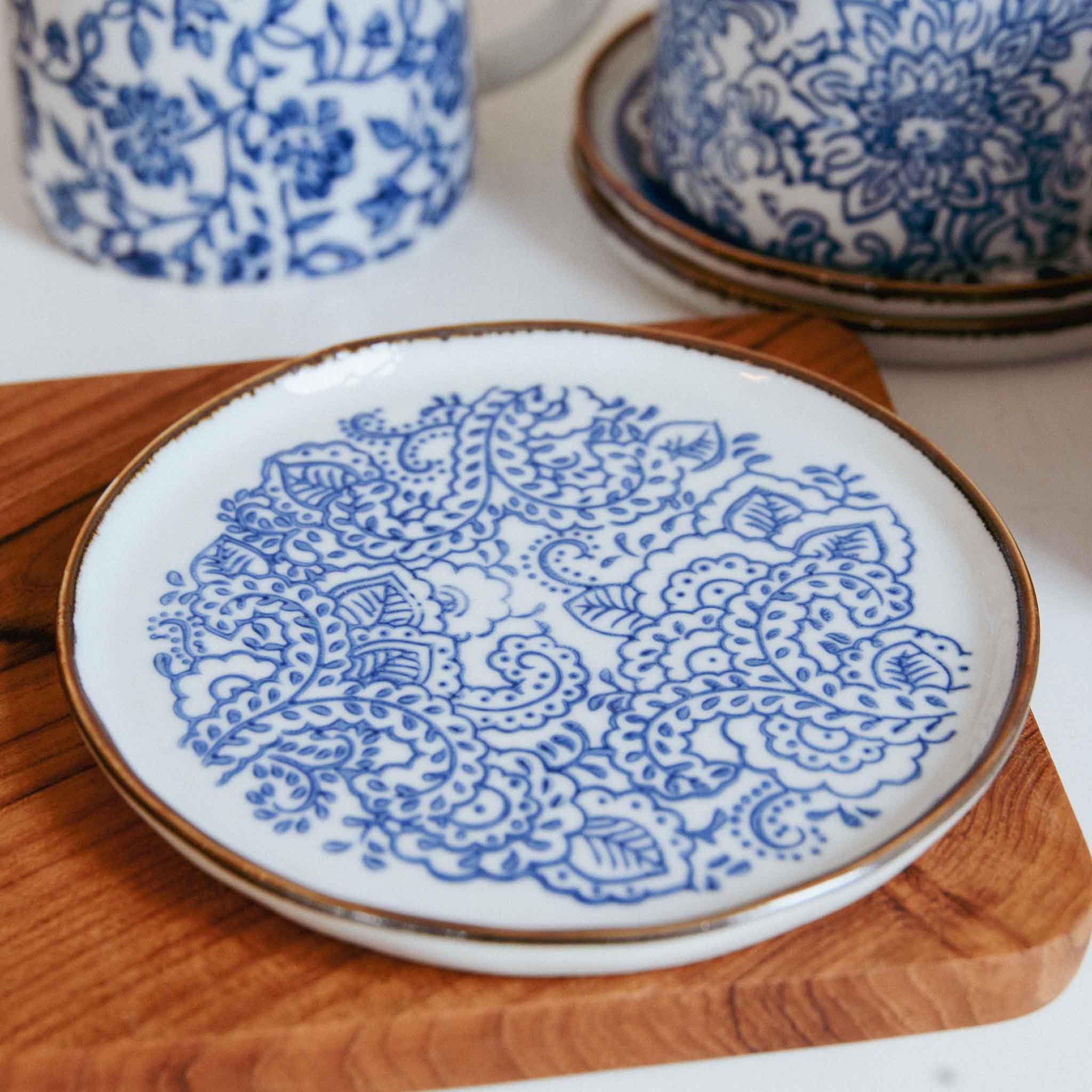 Bloomingville Molly Plate in Blue (Three Patterns)