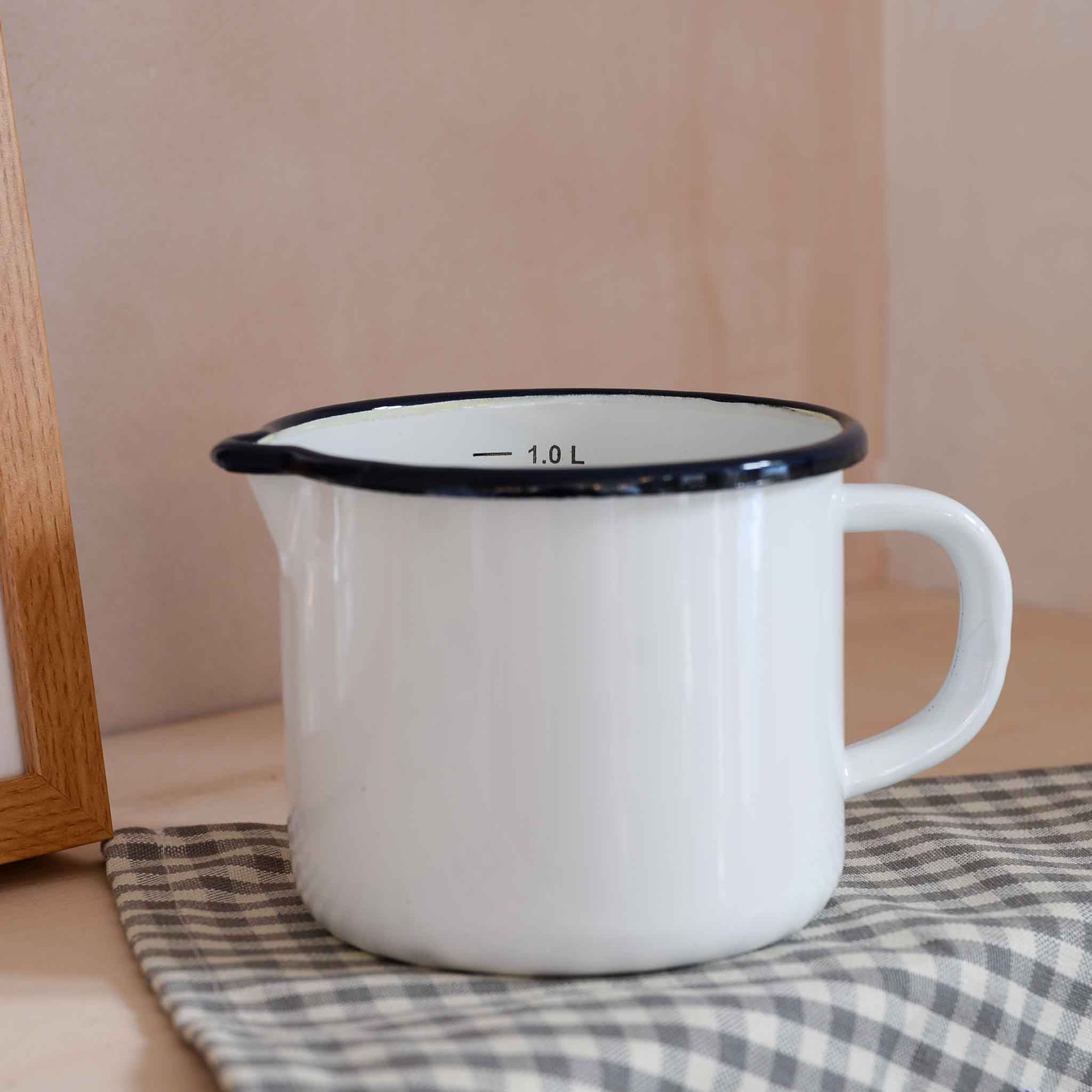 BÃ¼rstenhaus Redecker Enamel Litre Measuring Jug