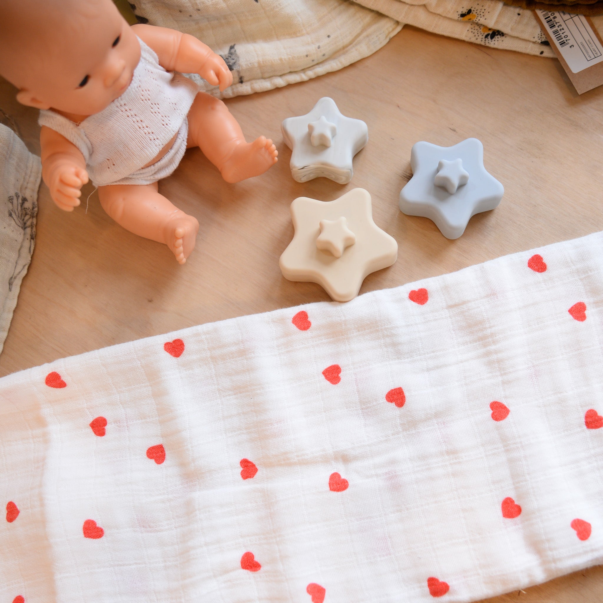 Large Muslin Swaddle in Red Hearts