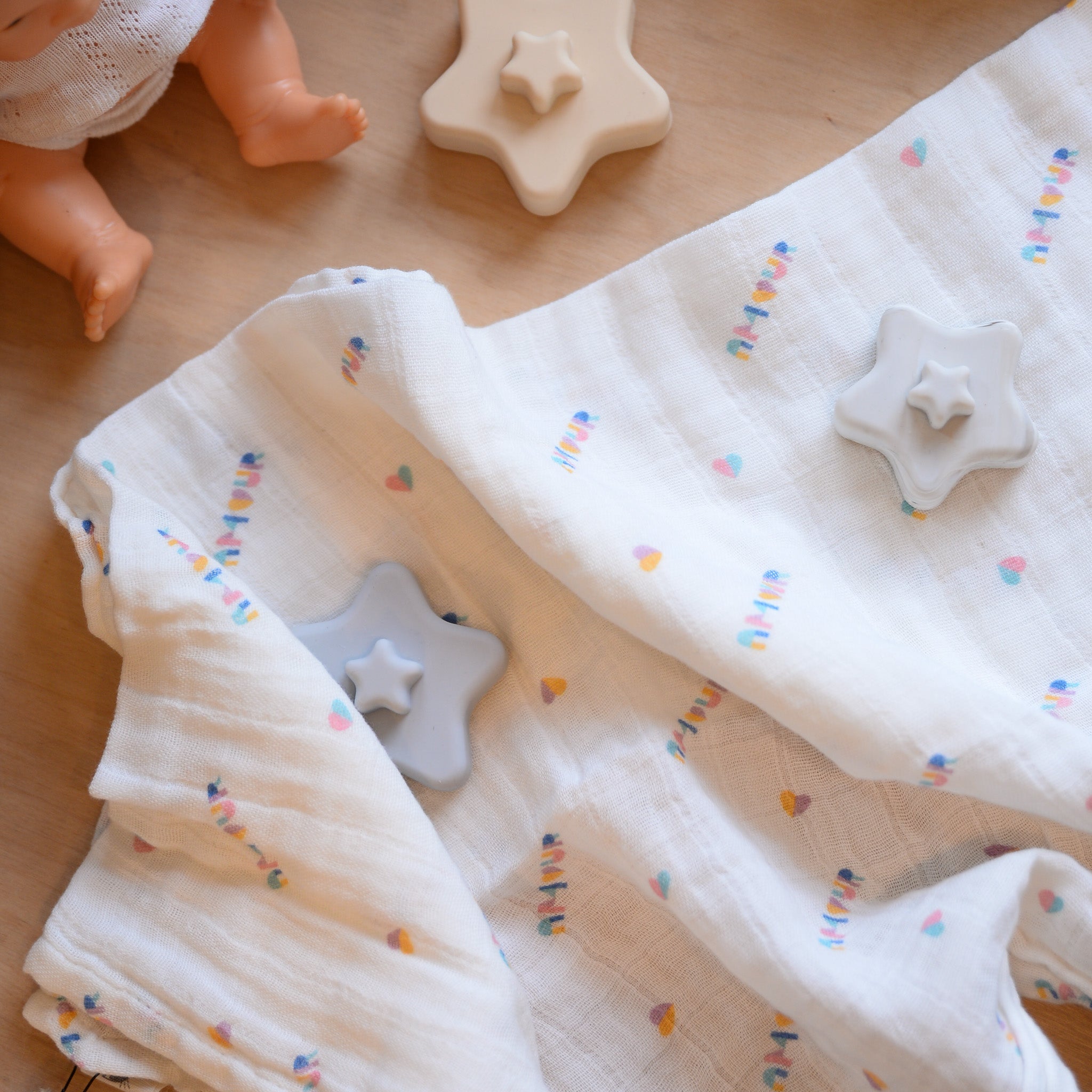 Medium Muslin Swaddle / Styles