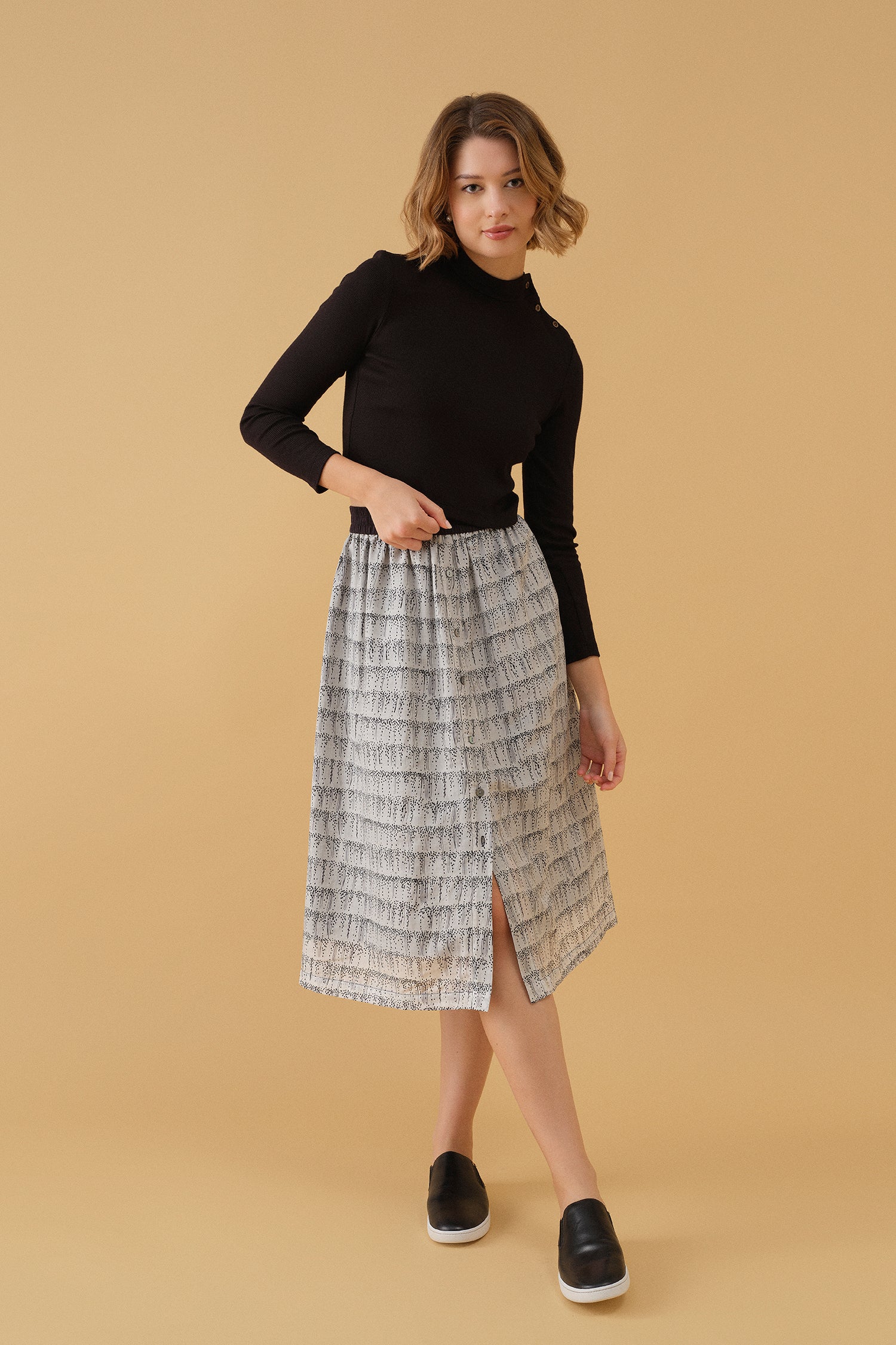 black and white print midi skirt