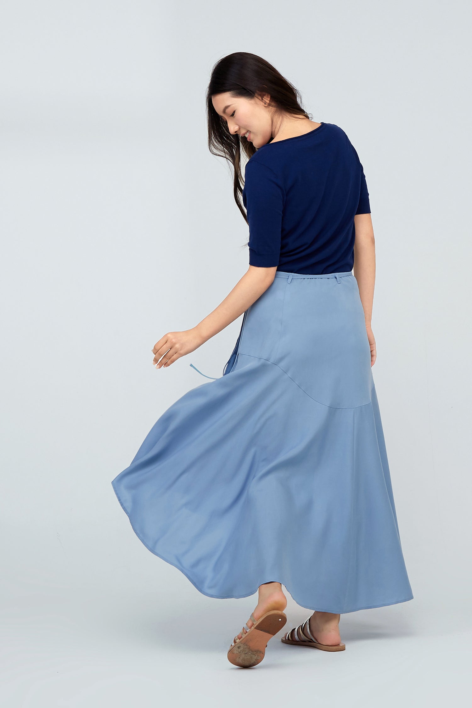 Low Wrap Skirt - Washed Denim - Tove 