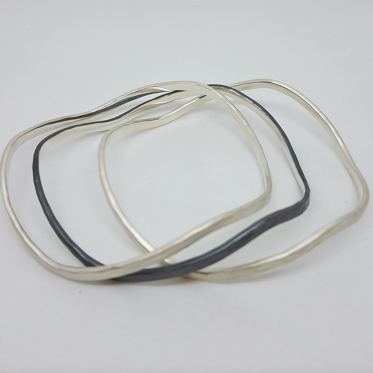 Wave Bangle Set