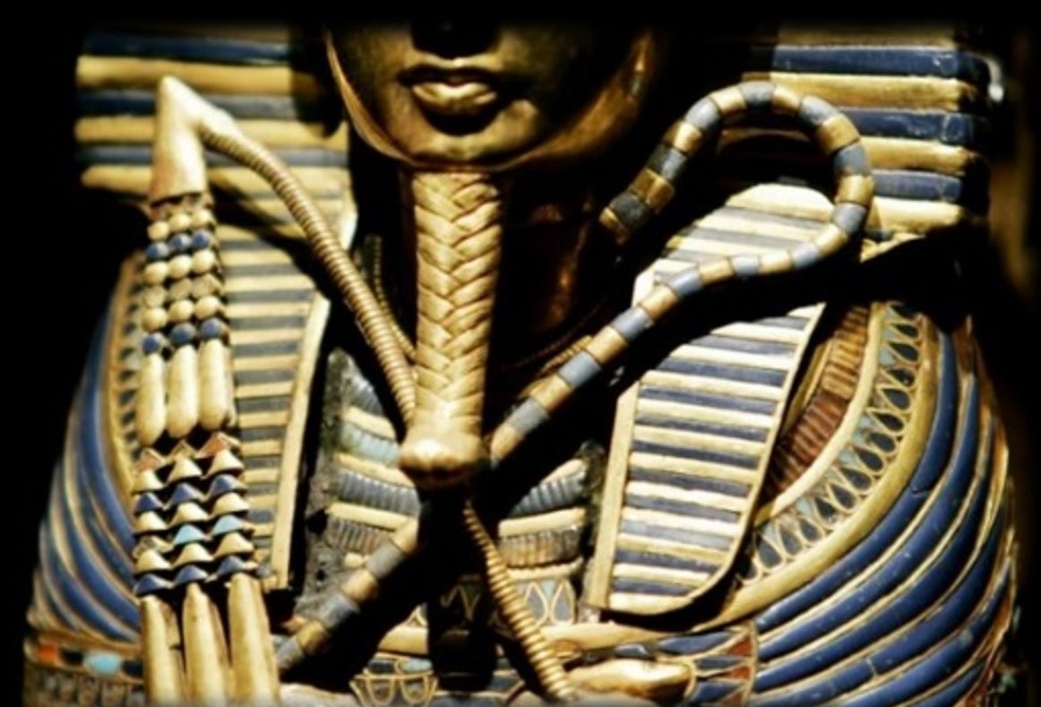 tamed winds t-shirt shop and blog, coffin of king tutankhamun